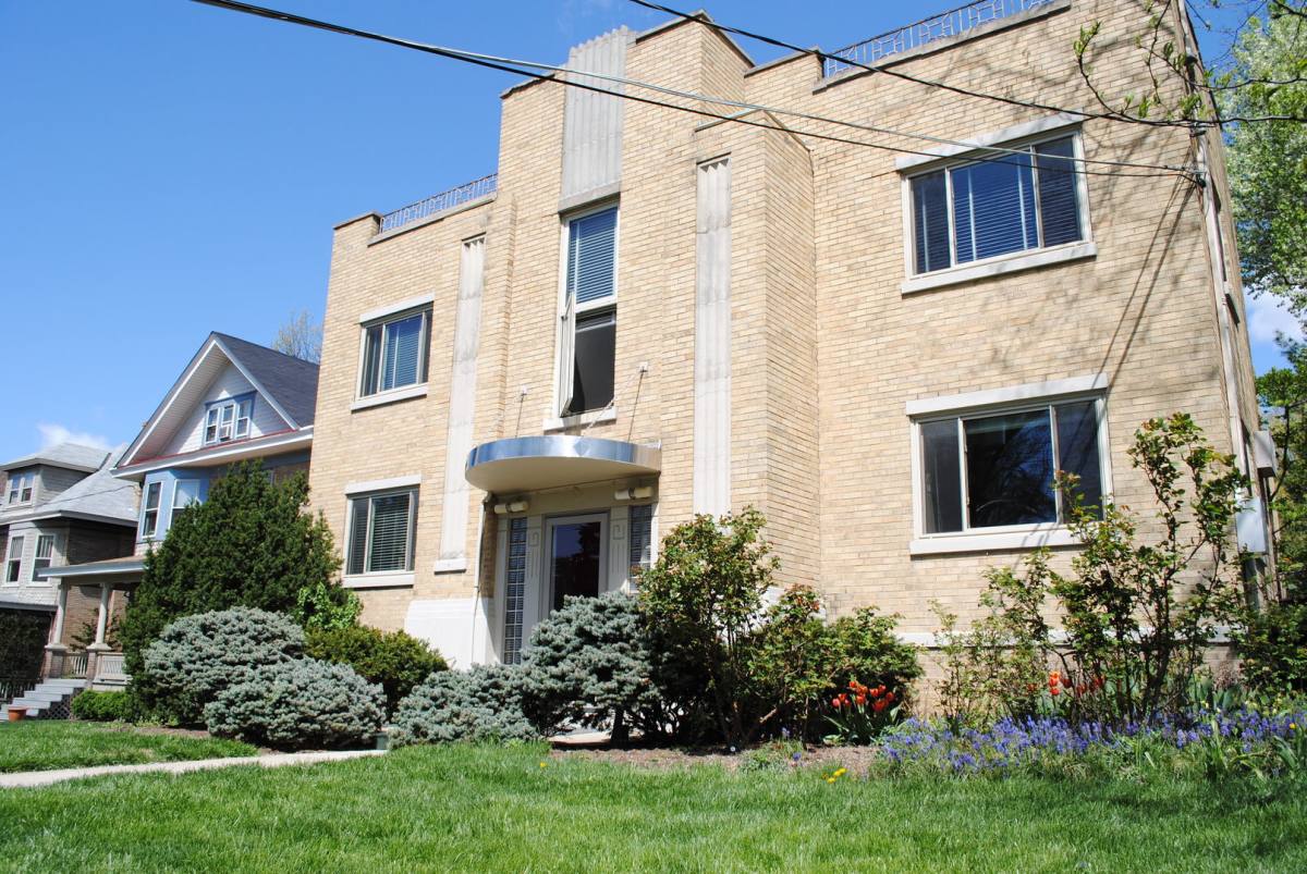 Apartment for rent at 2564 Erie Ave, Cincinnati, OH 45208
