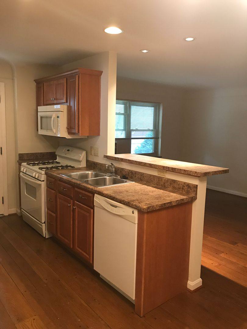 Apartment for rent at 2564 Erie Ave, Cincinnati, OH 45208