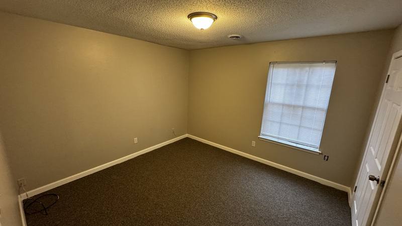 House for rent at 4264 Double Tree Rd, Memphis, TN 38109