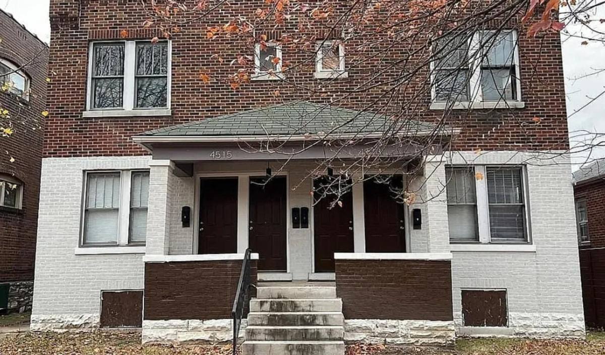 Apartment for rent at 4513 Pennsylvania Ave, Saint Louis, MO 63118