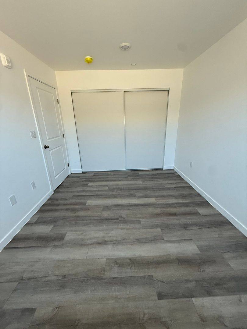 Apartment for rent at 2341 Sherdian St, Los Angeles, CA 90033