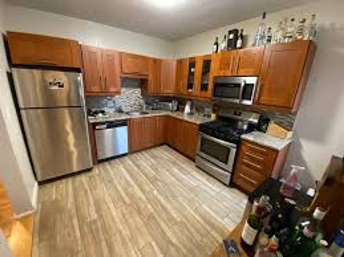 Apartment for rent at 171 Thorndike St #11, Brookline, MA 02446