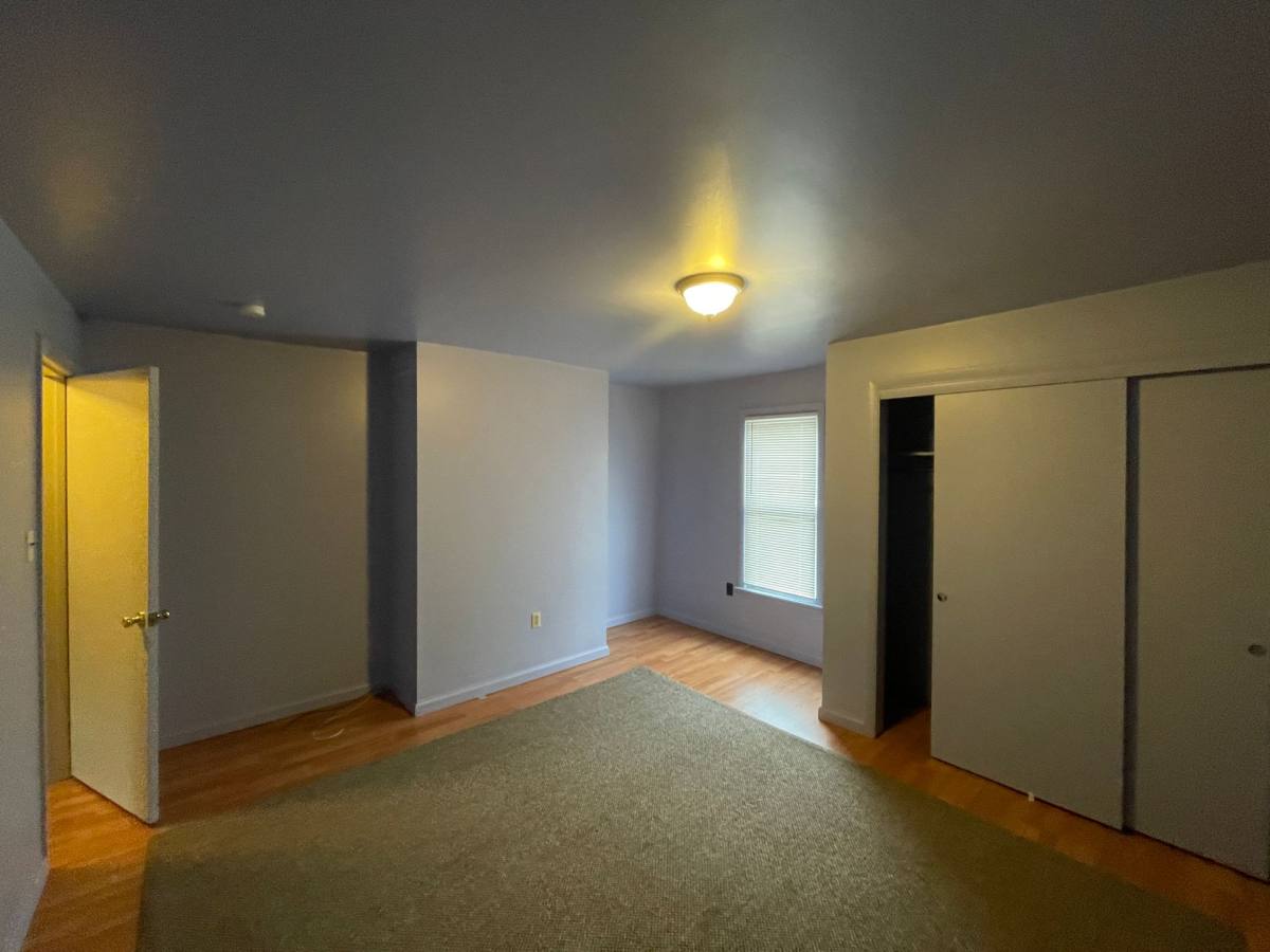 Townhouse for rent at 126 -128 Railroad St, Monongahela, PA 15063