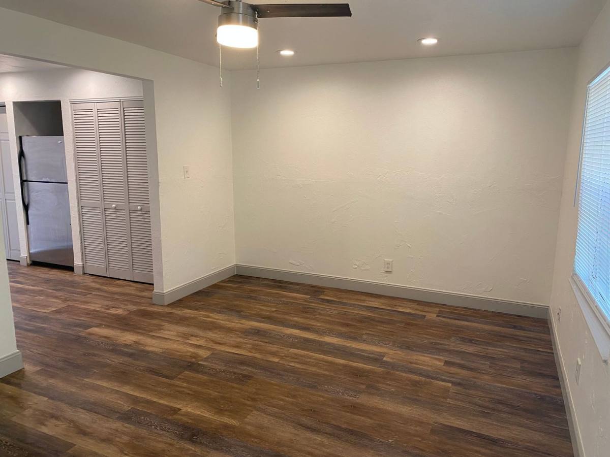Apartment for rent at 3160 E Riverside Dr, Fort Myers, FL 33916