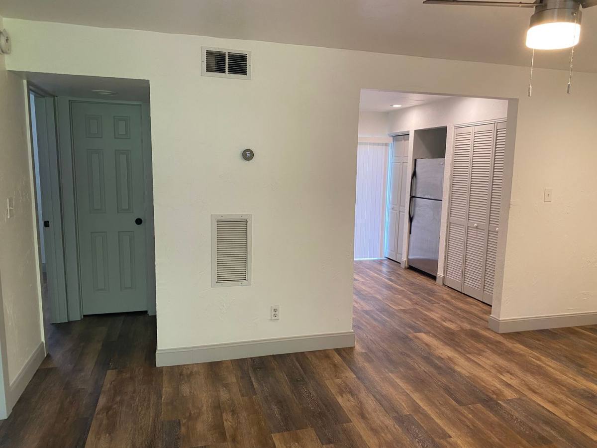 Apartment for rent at 3160 E Riverside Dr, Fort Myers, FL 33916