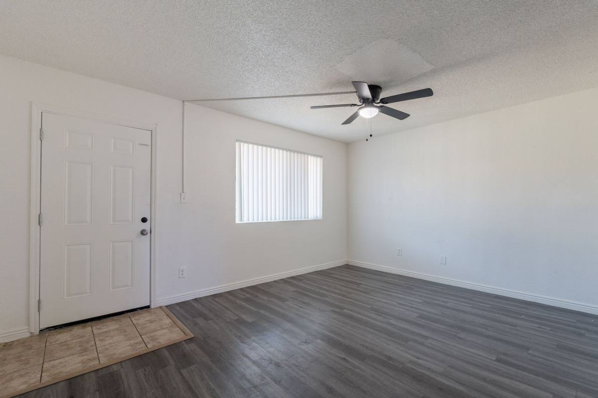 Apartment for rent at 3222 W Indian School Rd, Phoenix, AZ 85017