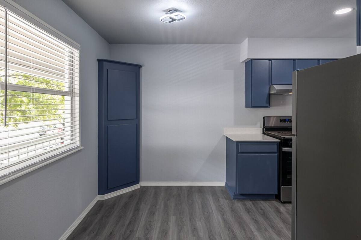 Apartment for rent at 1701 N Lewis Ave, Fayetteville, AR 72701