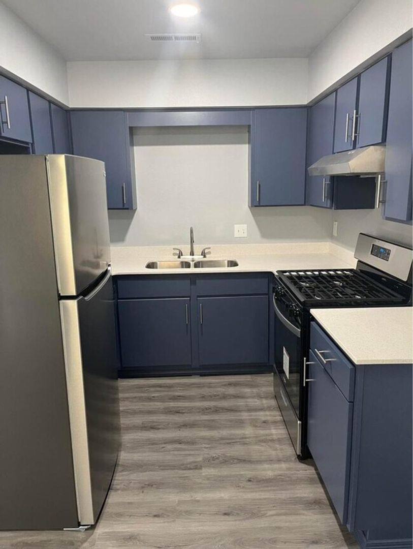 Apartment for rent at 1701 N Lewis Ave, Fayetteville, AR 72701