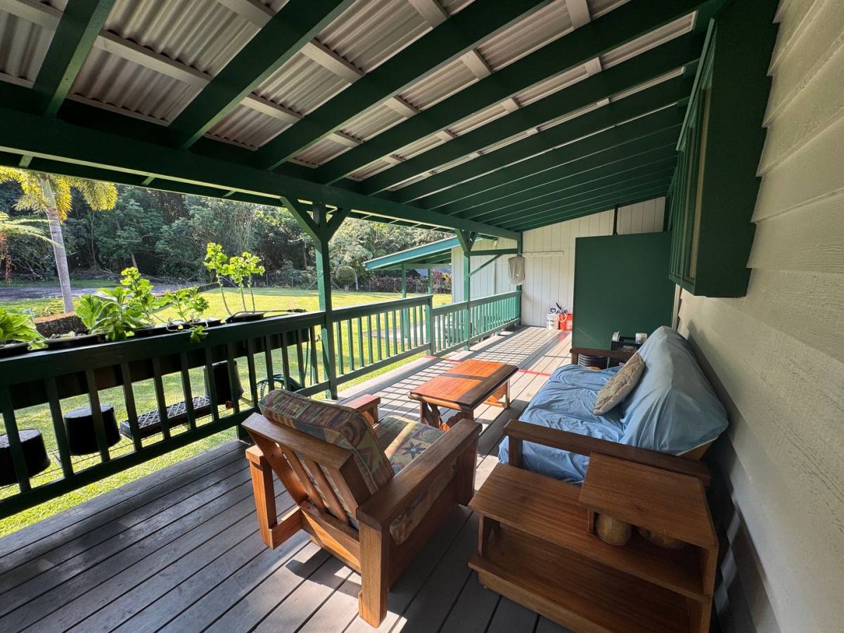 House for rent at 230 Kapualani St, Hilo, HI 96720