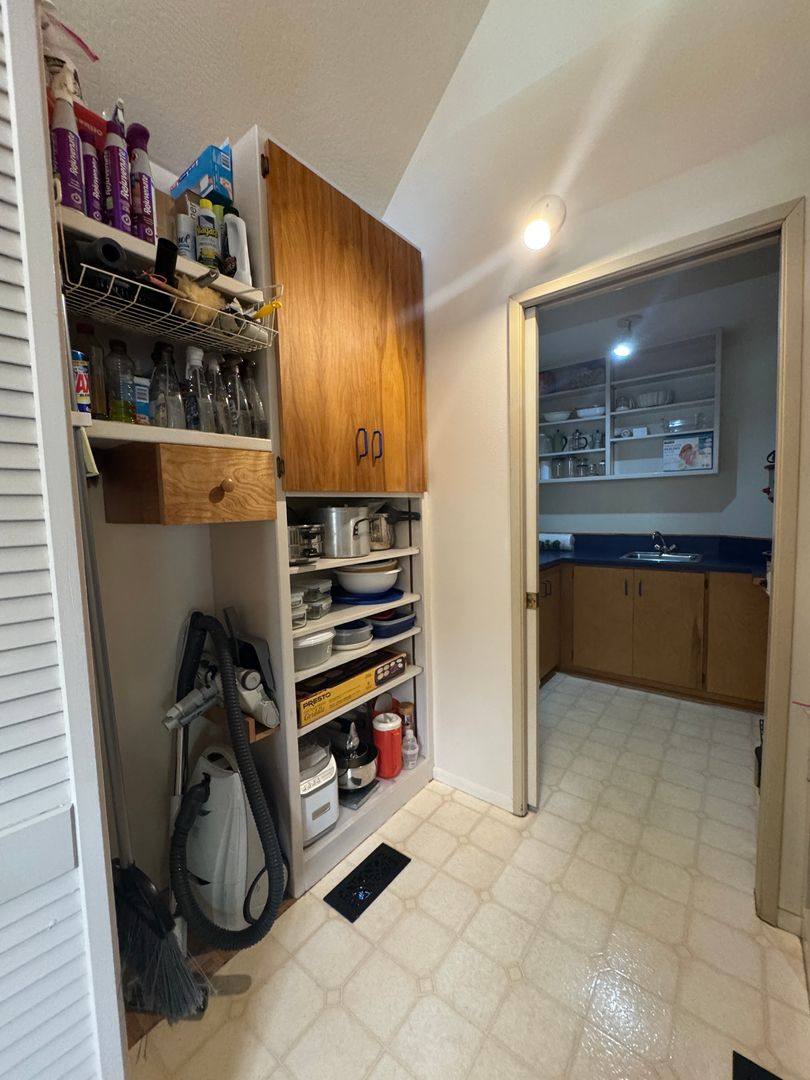 House for rent at 230 Kapualani St, Hilo, HI 96720