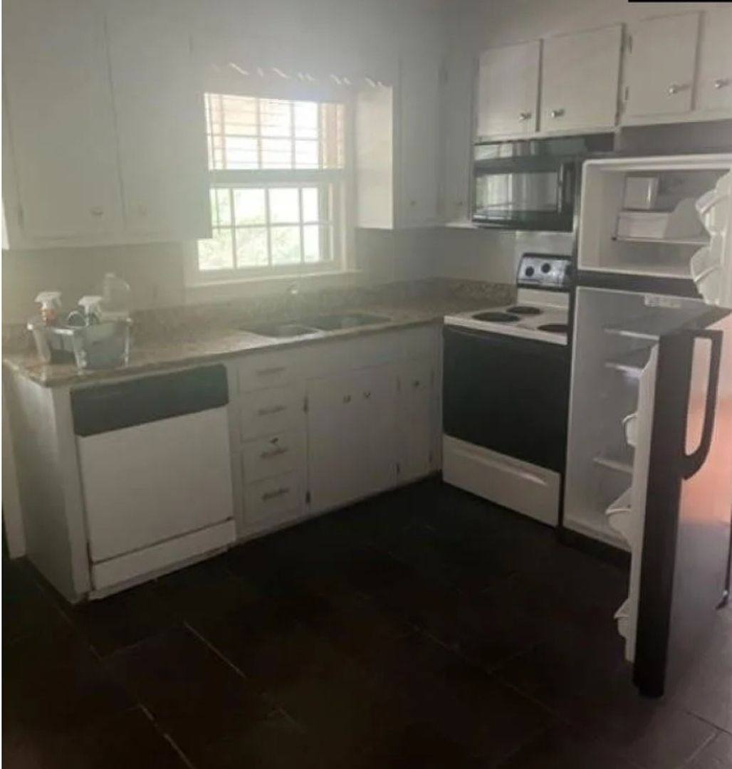 Townhouse for rent at 264 Piney Grove Rd, Columbia, SC 29210