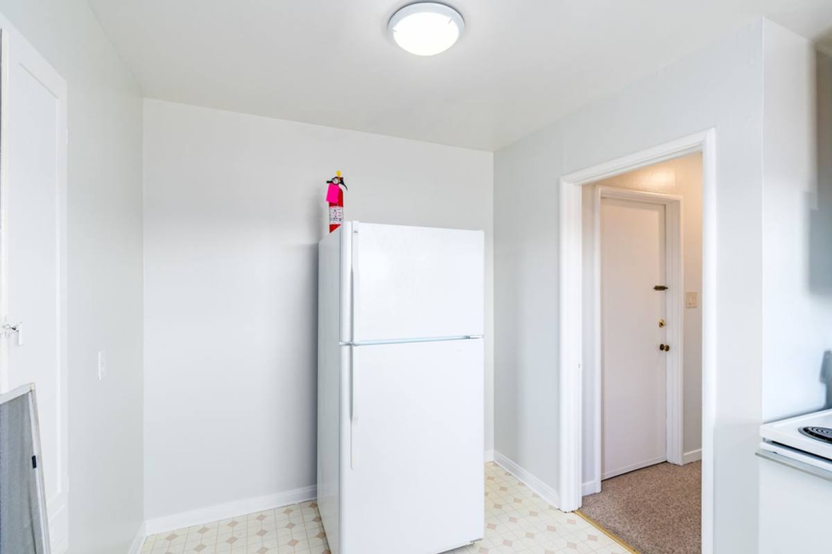 Apartment for rent at 1214 Chestnut St, Alameda, CA 94501