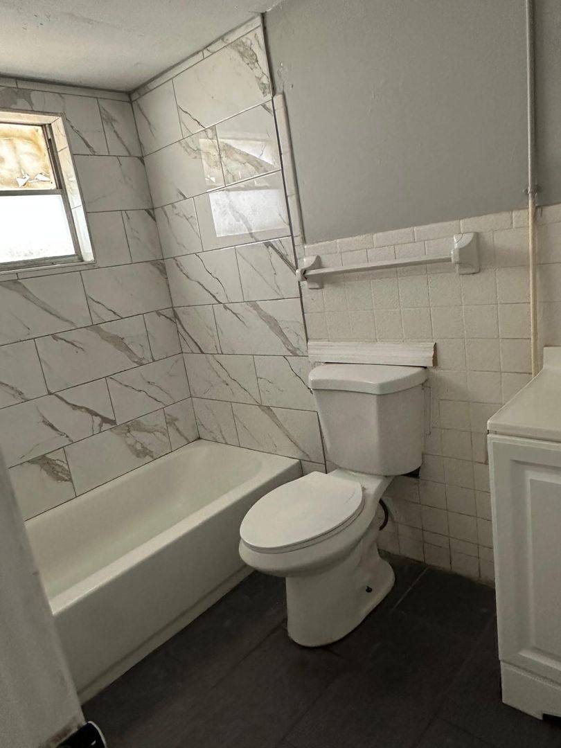 Apartment for rent at 11603 N 22nd St, Tampa, FL 33612