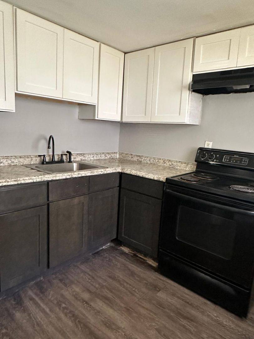 Apartment for rent at 11603 N 22nd St, Tampa, FL 33612