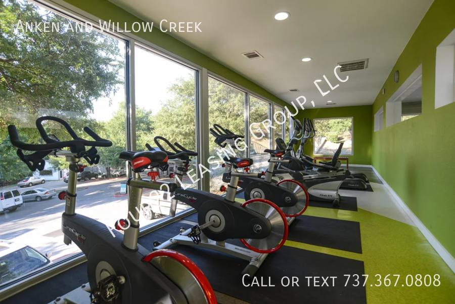 Apartment for rent at 2317 S Pleasant Valley Rd #SO, Austin, TX 78741
