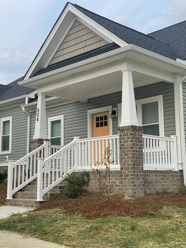 Townhouse for rent at 804 Green Oaks St, Greensboro, NC 27401