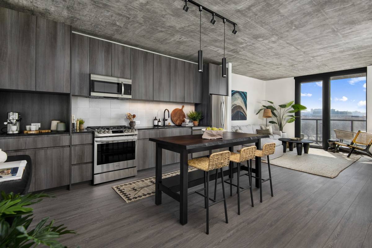 Apartment for rent at 1454 W Randolph St #409, Chicago, IL 60607