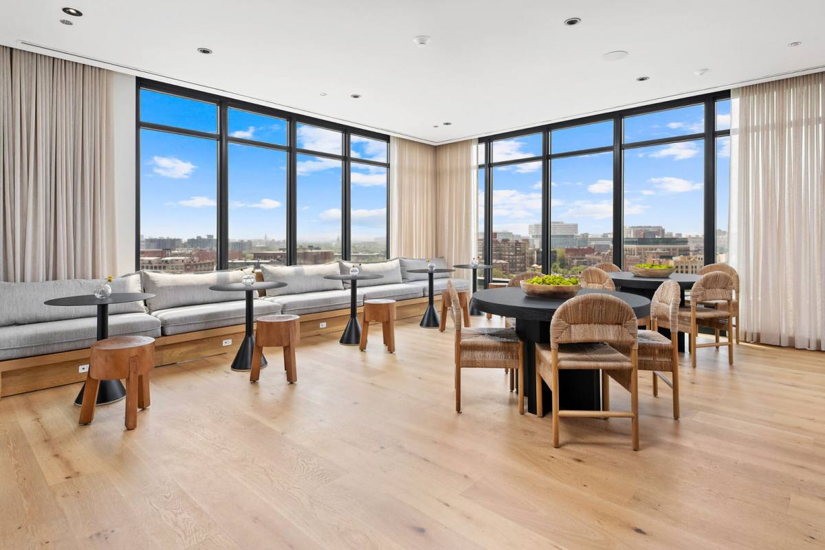 Apartment for rent at 1454 W Randolph St #409, Chicago, IL 60607