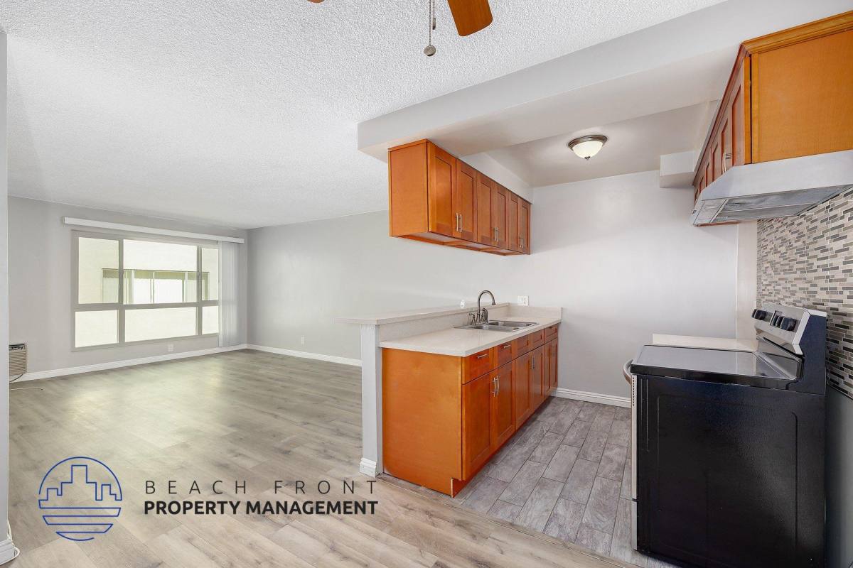 Apartment for rent at 464 South Berendo Street, 464 S Berendo St, Los Angeles, CA 90020
