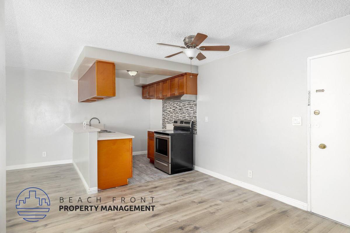 Apartment for rent at 464 South Berendo Street, 464 S Berendo St, Los Angeles, CA 90020