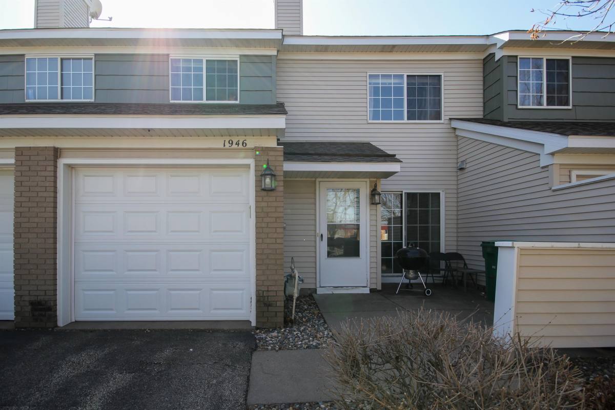 Townhouse for rent at Diffley Commons, 1946 Glenfield Court #1, Saint Paul, MN 55122