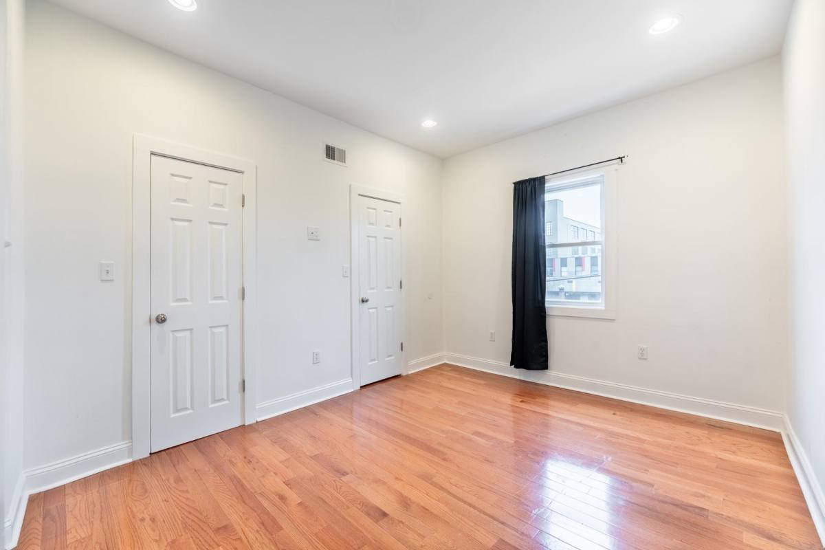 Townhouse for rent at 1557 N Orkney St, Philadelphia, PA 19122