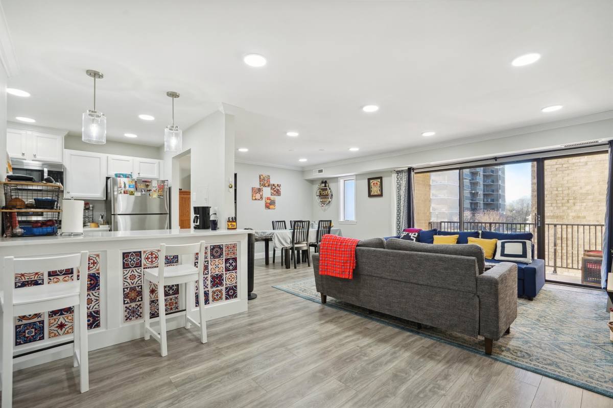 Condo for rent at 102 Monroe St #201, Rockville, MD 20850
