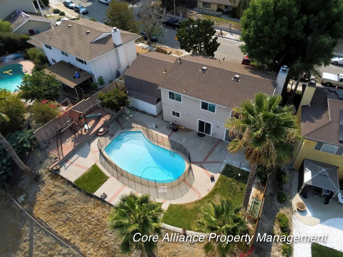 House for rent at 8816 Hanna Ave, Canoga Park, CA 91304