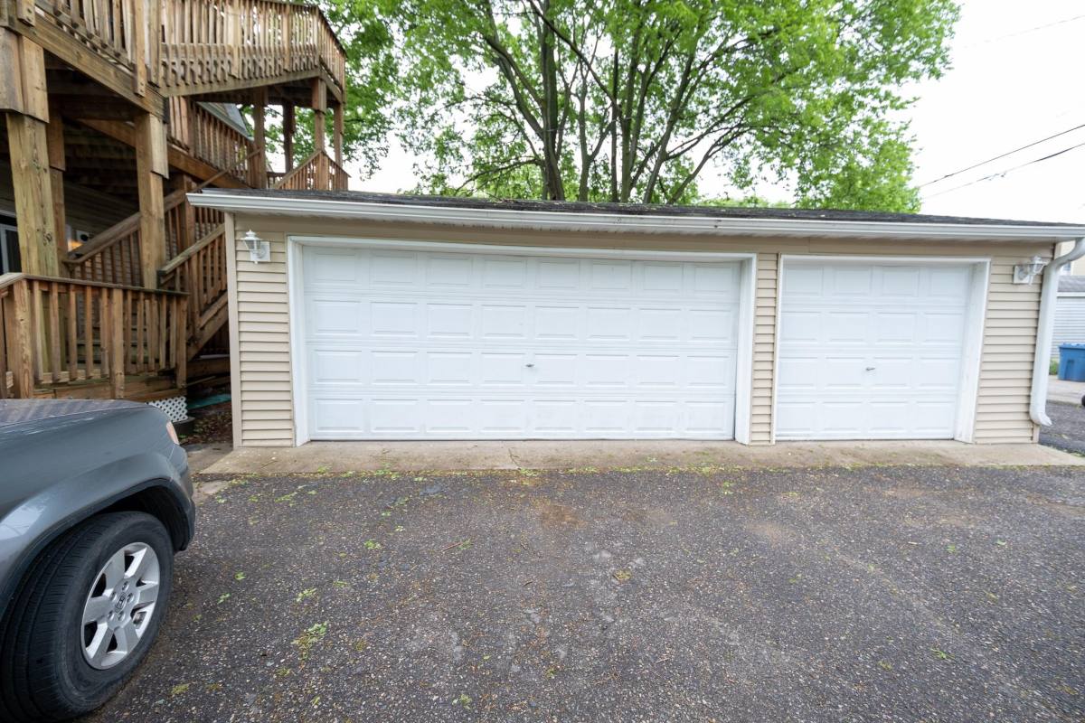 House for rent at 3200 Aldrich Ave S #2, Minneapolis, MN 55408