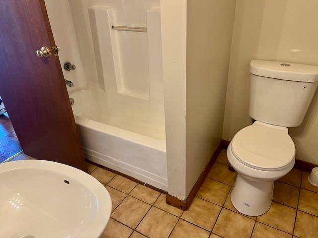 Apartment for rent at 372 Washington Ave, Bridgeville, PA 15017