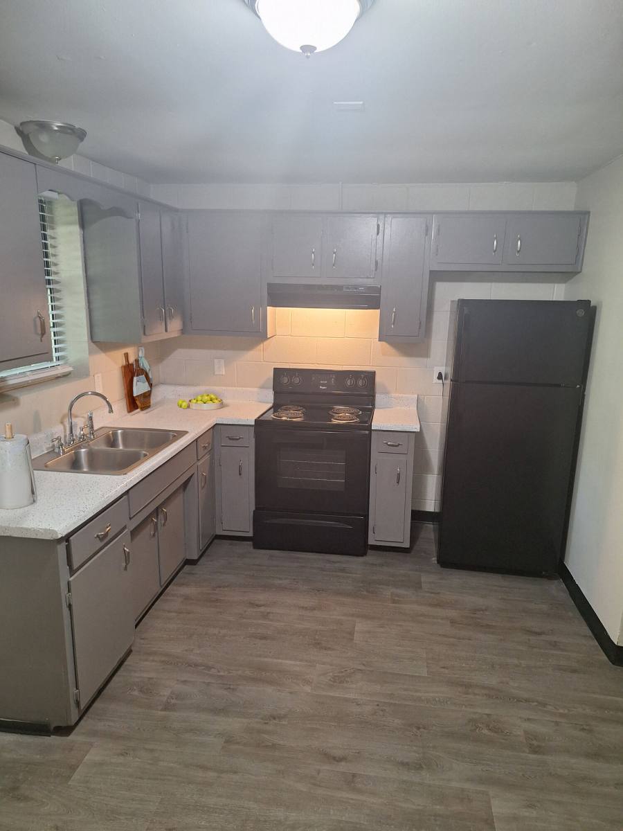 Apartment for rent at 200 North Trigg, 200 N Trigg Ave, Gallatin, TN 37066