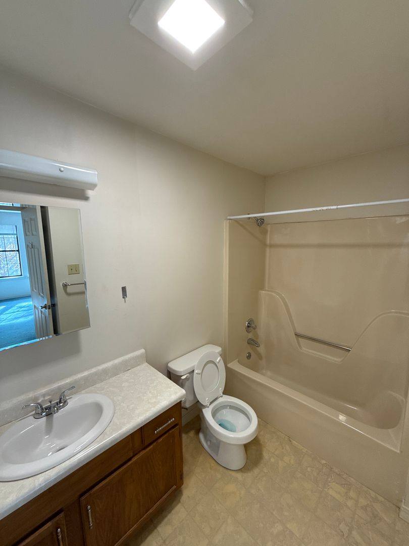 Apartment for rent at 2607 W 12th, Russellville, AR 72801