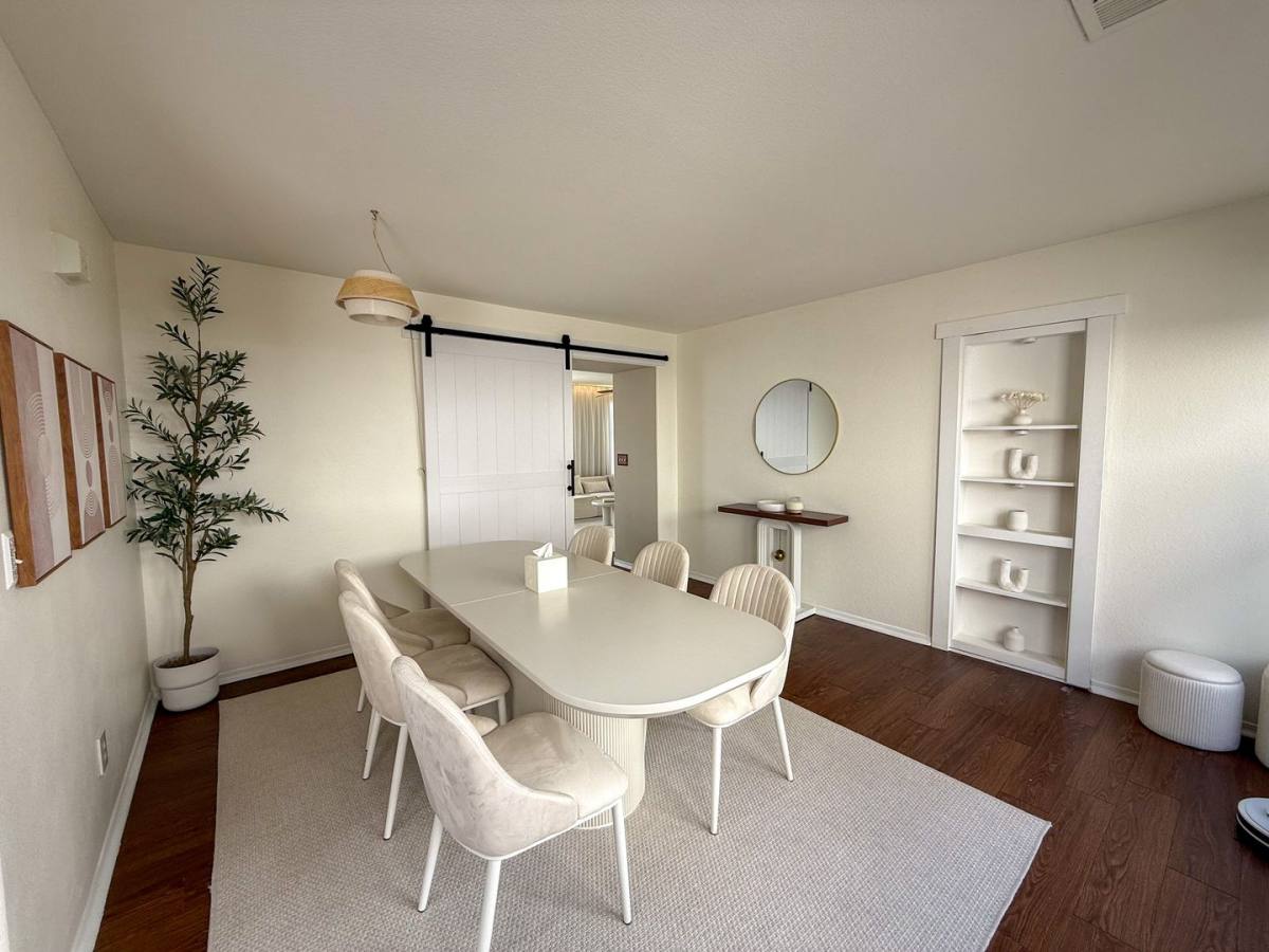 House for rent at 10360 Cherokee Corner Ave, Las Vegas, NV 89129