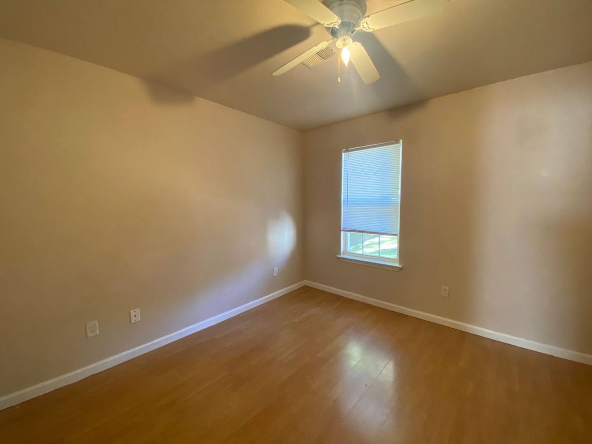 Apartment for rent at 1723 W Matthews, Jonesboro, AR 72401