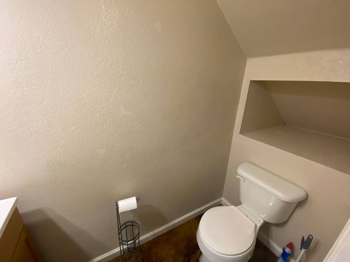 Apartment for rent at 1723 W Matthews, Jonesboro, AR 72401