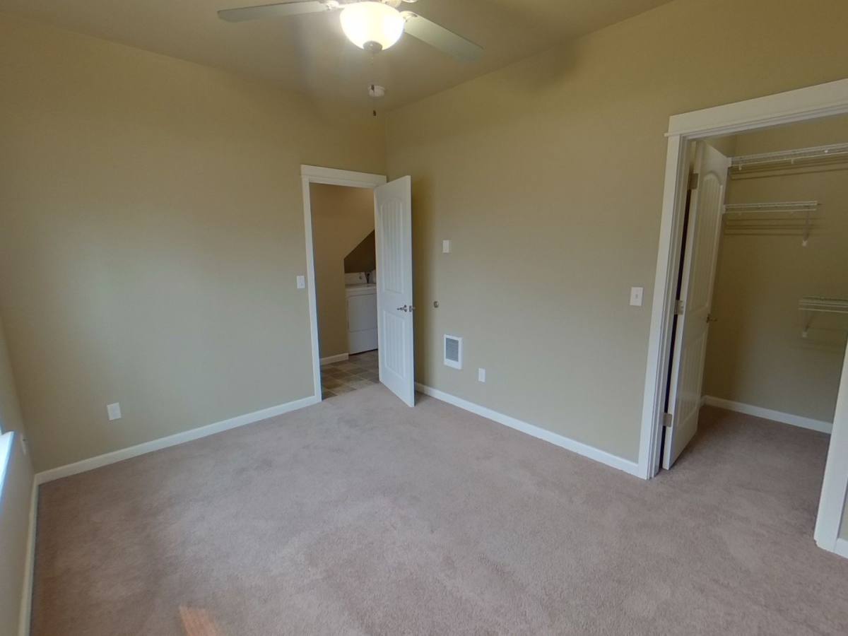 Townhouse for rent at 940 Hilyard St, Eugene, OR 97401
