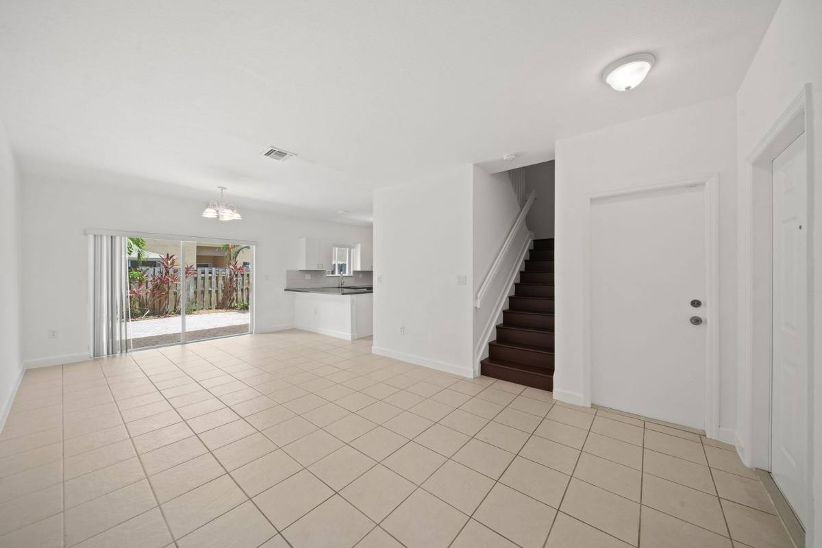 Townhouse for rent at 21459 SW 86th Place, Miami, FL 33189