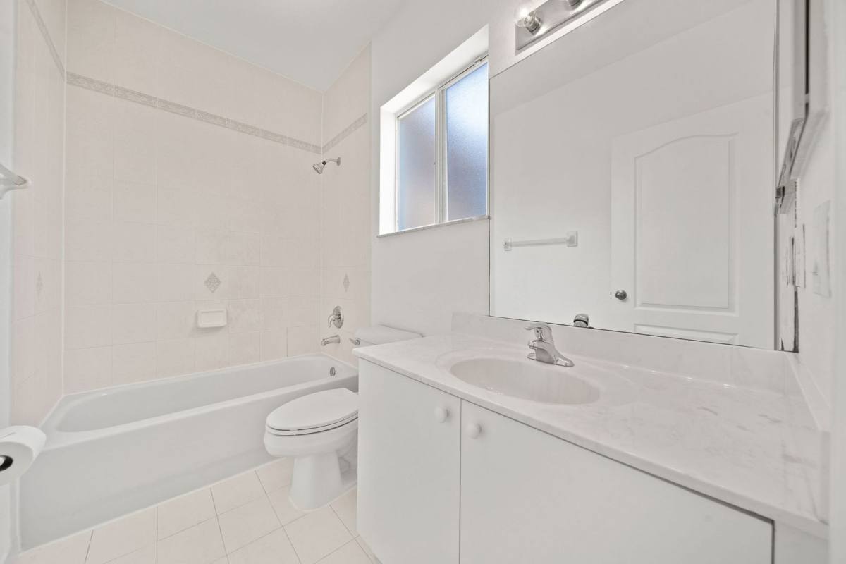 Townhouse for rent at 21459 SW 86th Place, Miami, FL 33189
