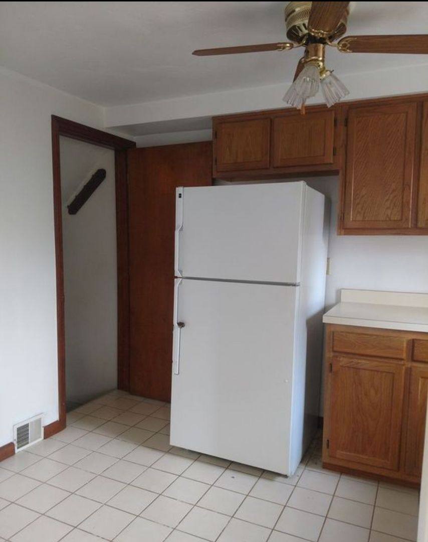 Apartment for rent at 1439-1441 Milan Ave, Pittsburgh, PA 15226