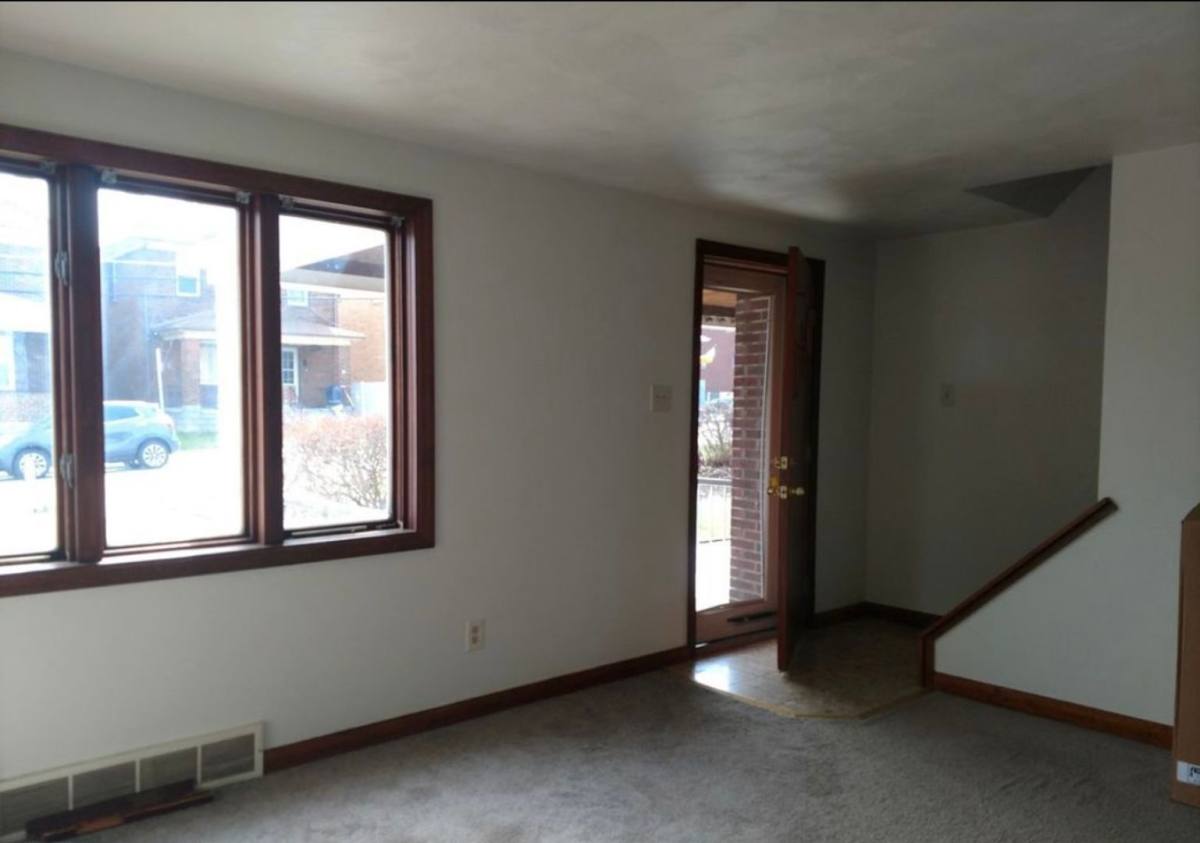 Apartment for rent at 1439-1441 Milan Ave, Pittsburgh, PA 15226