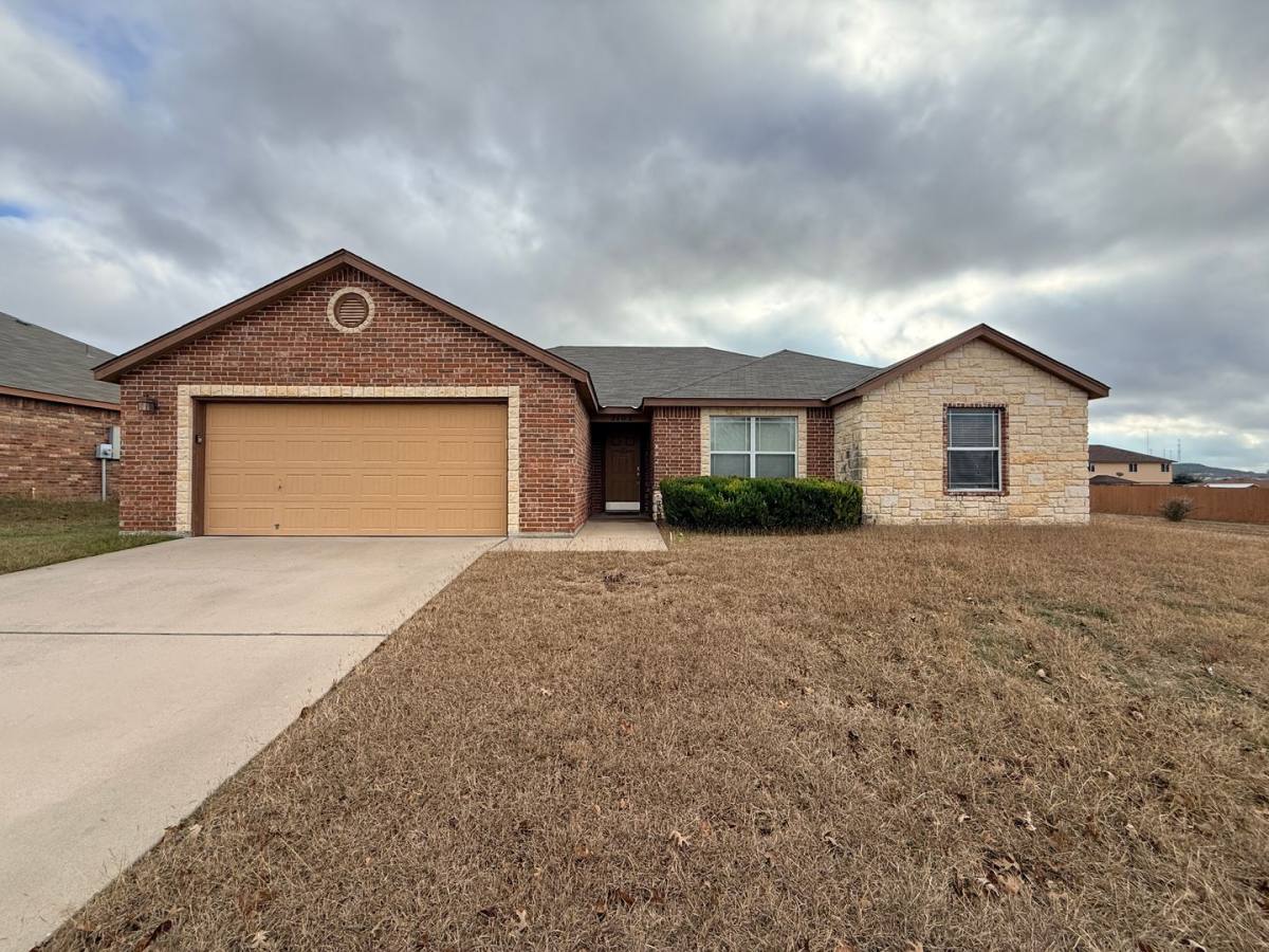 House for rent at 2102 Coy Dr, Copperas Cove, TX 76522