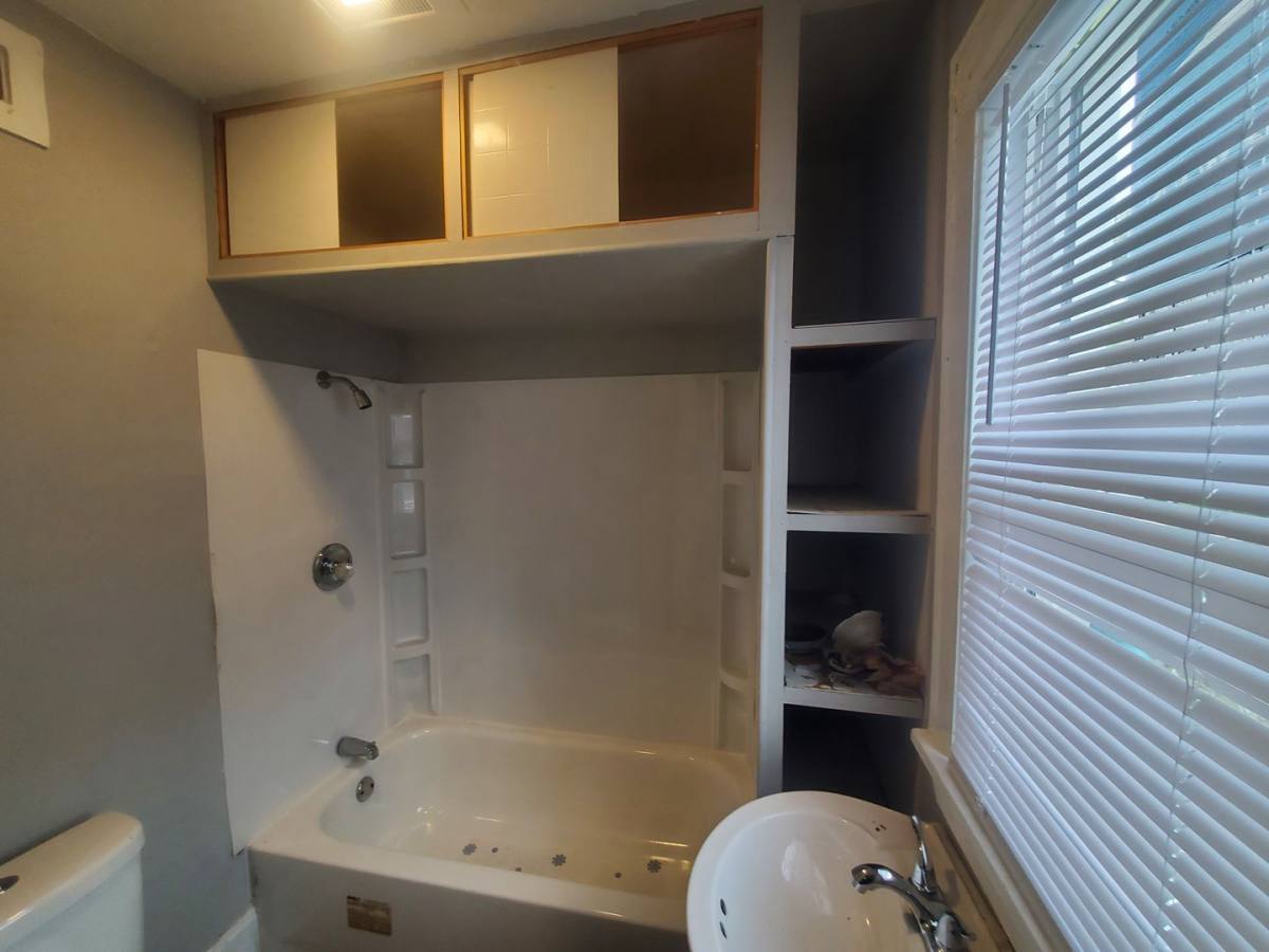 Apartment for rent at 3921 14th Ave, Kenosha, WI 53140