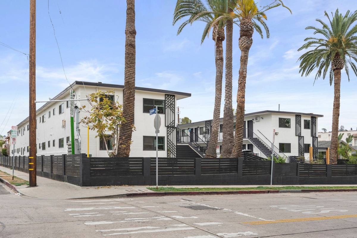 Apartment for rent at 1717-1725 Park Ave, Los Angeles, CA 90026