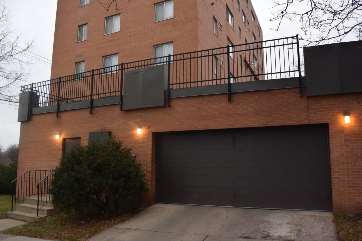 Apartment for rent at 2915 W 50th St, Minneapolis, MN 55410