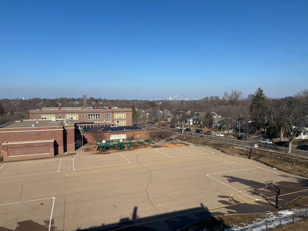 Apartment for rent at 2915 W 50th St, Minneapolis, MN 55410