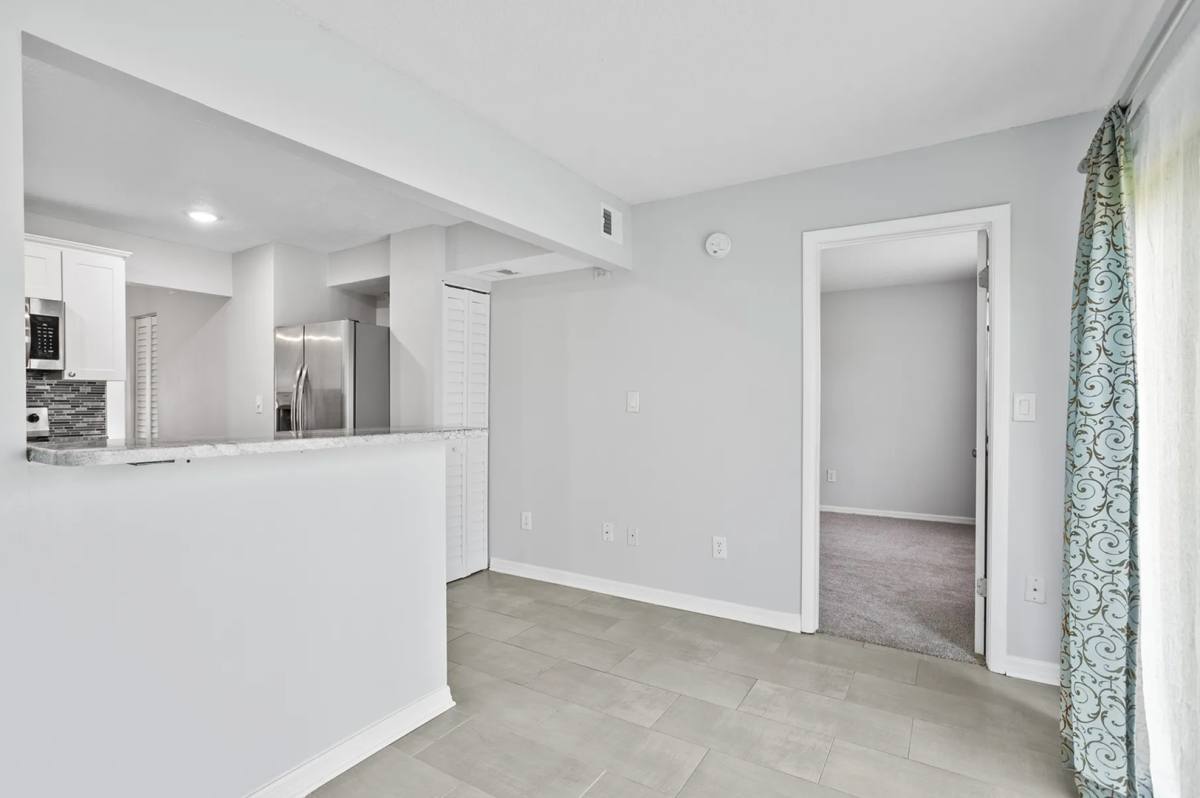 Condo for rent at 4920 Locust St NE, Saint Petersburg, FL 33703