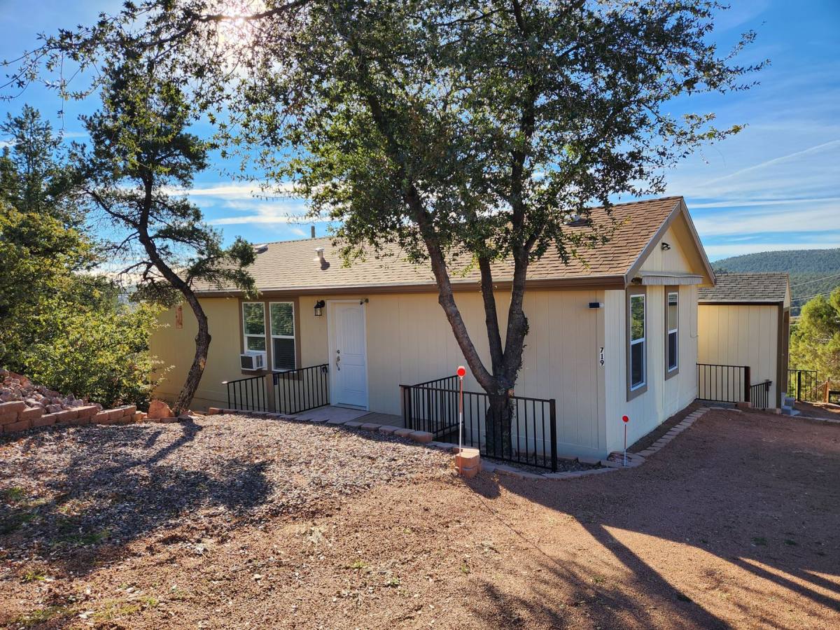 House for rent at 719 W Summit St, Payson, AZ 85541