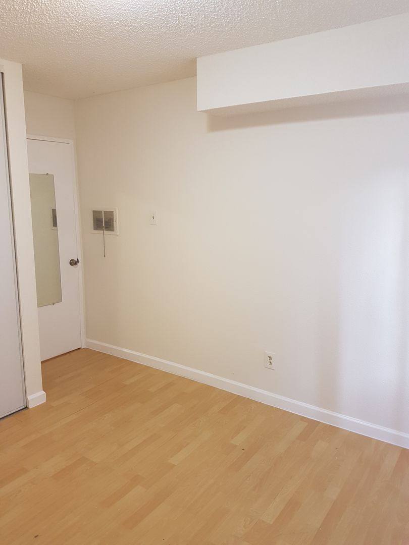 Apartment for rent at 6025 Ernest Ave, Los Angeles, CA 90034