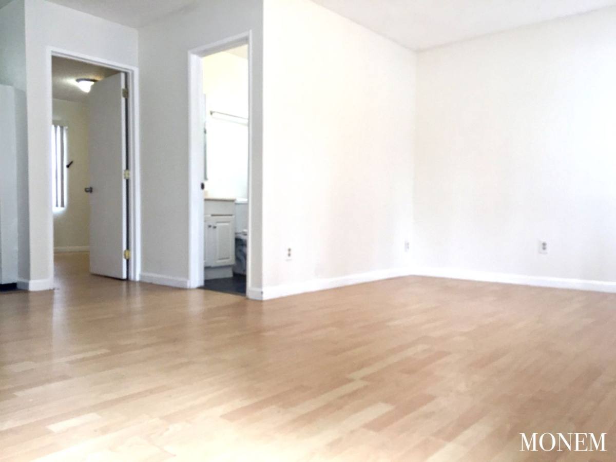 Apartment for rent at 6025 Ernest Ave, Los Angeles, CA 90034