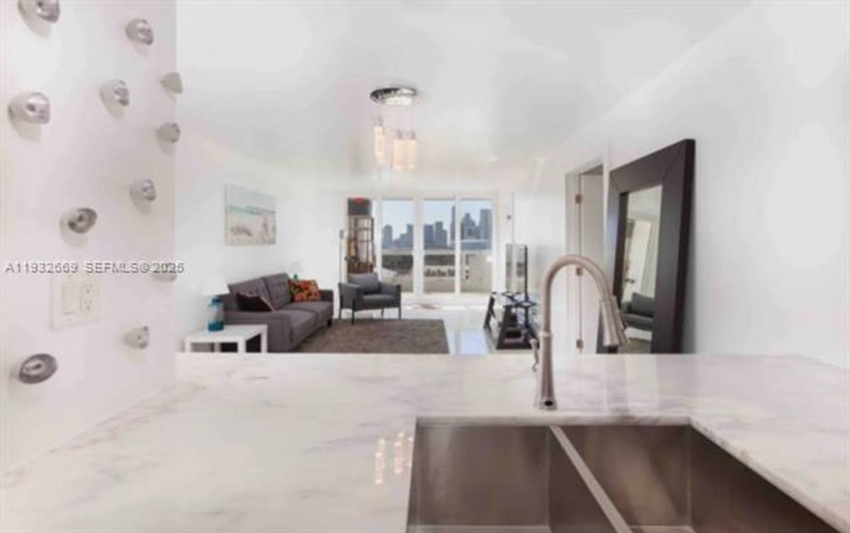 Apartment for rent at 1717 N Bayshore Dr, Miami, FL 33132